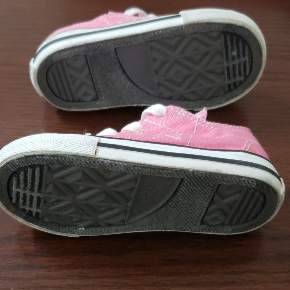 Converse - Picture 5 of 6